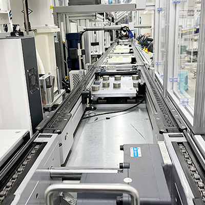 Automatische Produktionslinien für Autoteile 